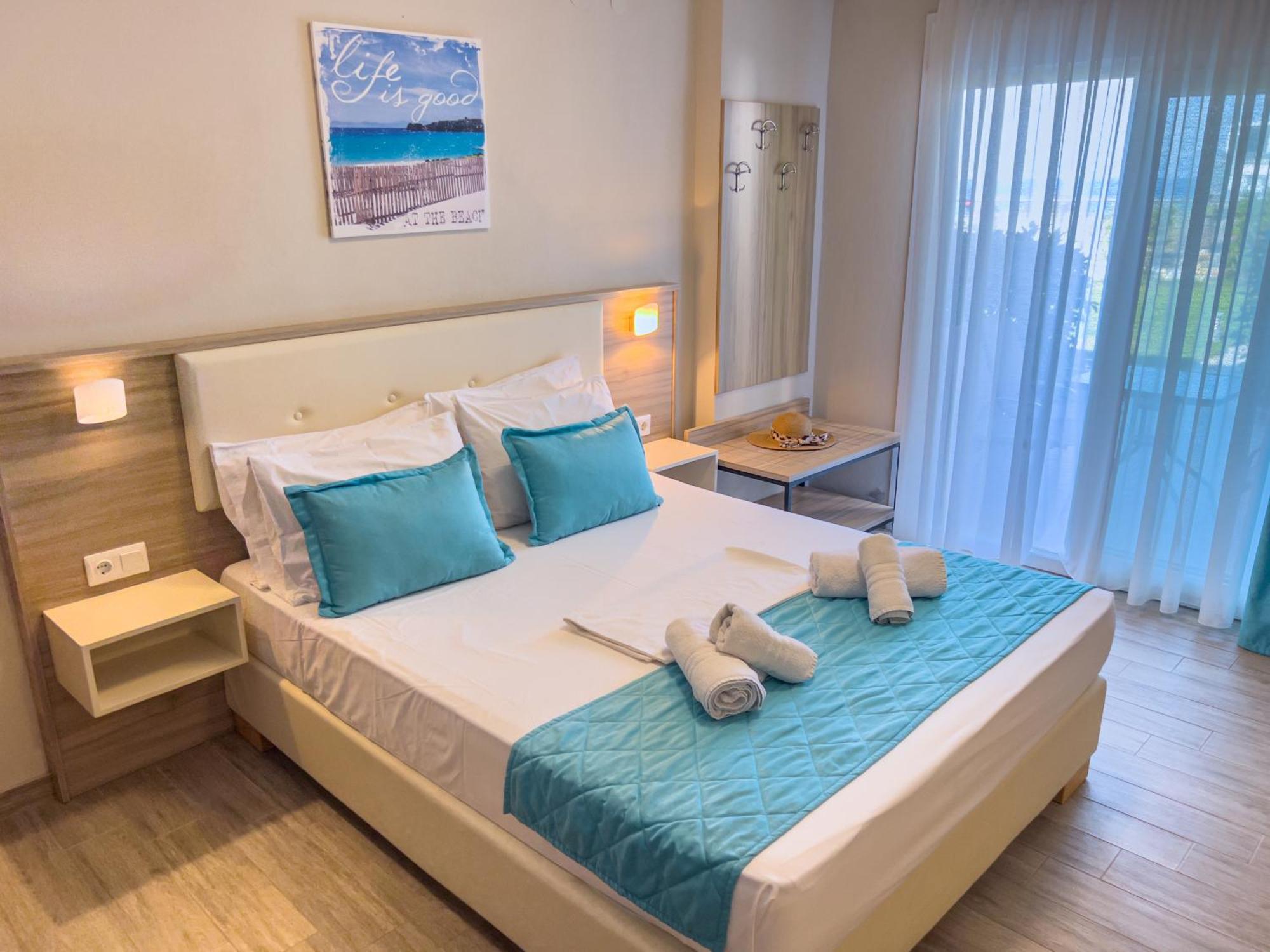 Yalos Beach Maisonettes Skala Sotiros Luaran gambar
