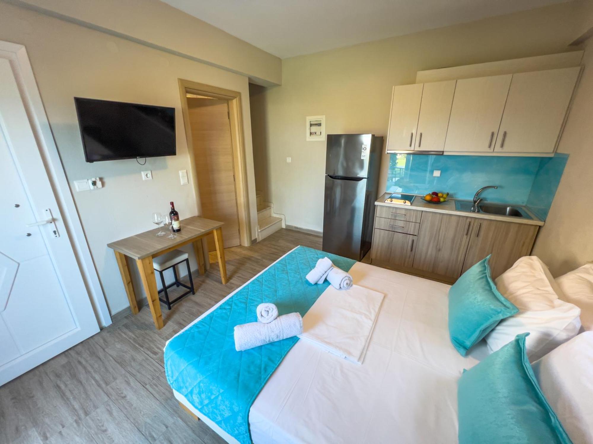 Yalos Beach Maisonettes Skala Sotiros Luaran gambar