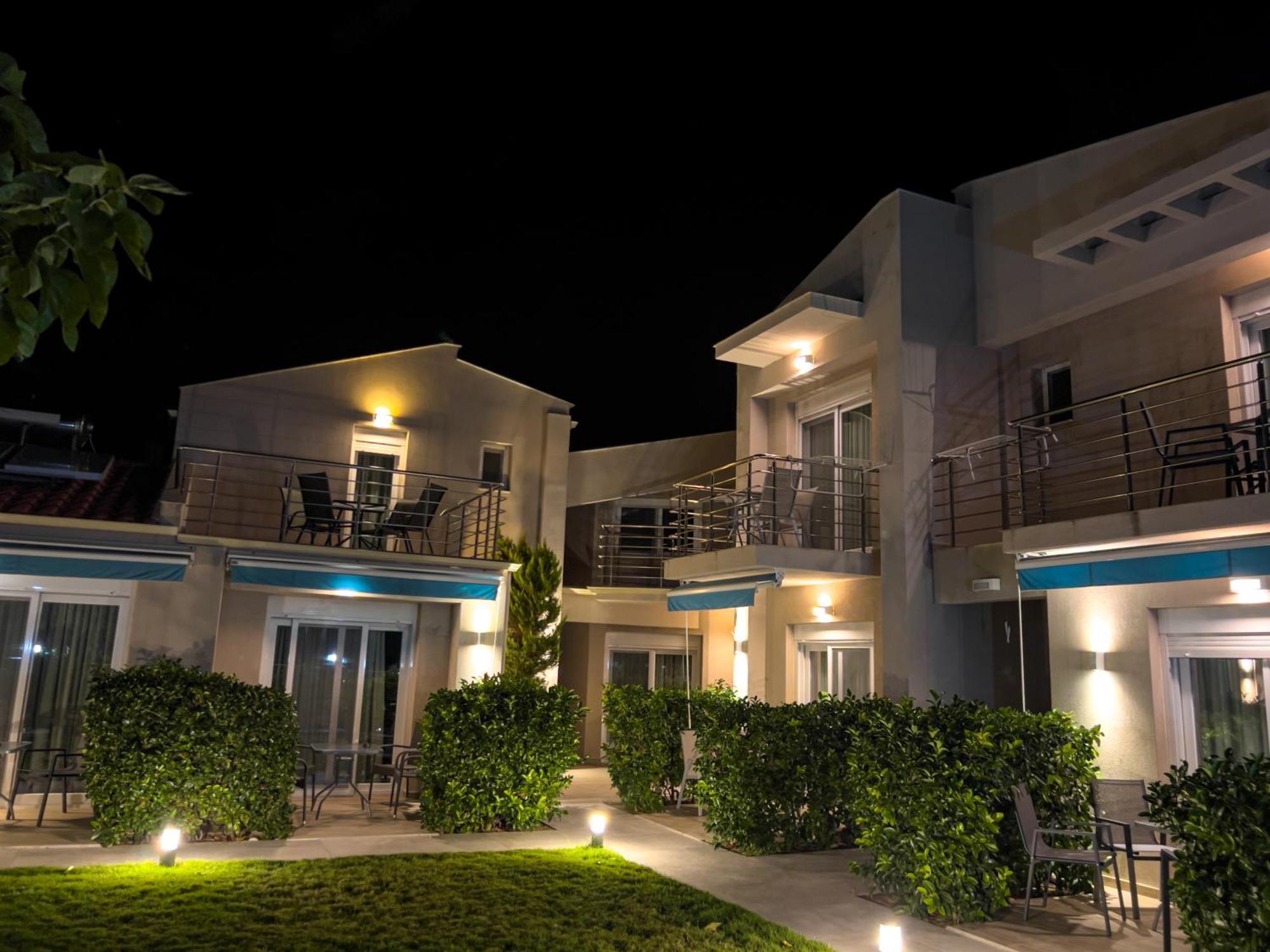 Yalos Beach Maisonettes Skala Sotiros Luaran gambar